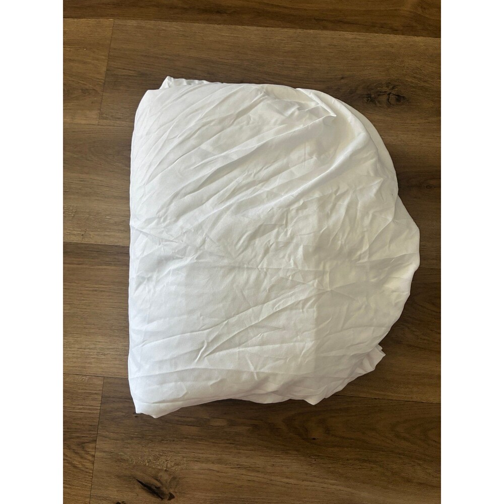 Amazon Basics King Duvet Cover White 108 x 94 Zip Closure Polyester EUC